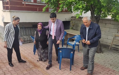 Karşıyaka Mahallesindeki Hasta, Yaşlı ve Engelli Vatandaşlar Ziyaret Edildi